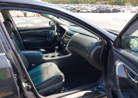 2015 Nissan Altima 2.5 Sl z USA, uszkodzony, nr VIN 1N4AL3AP2FC250989